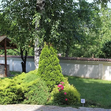 Къща За Гости Ради-2